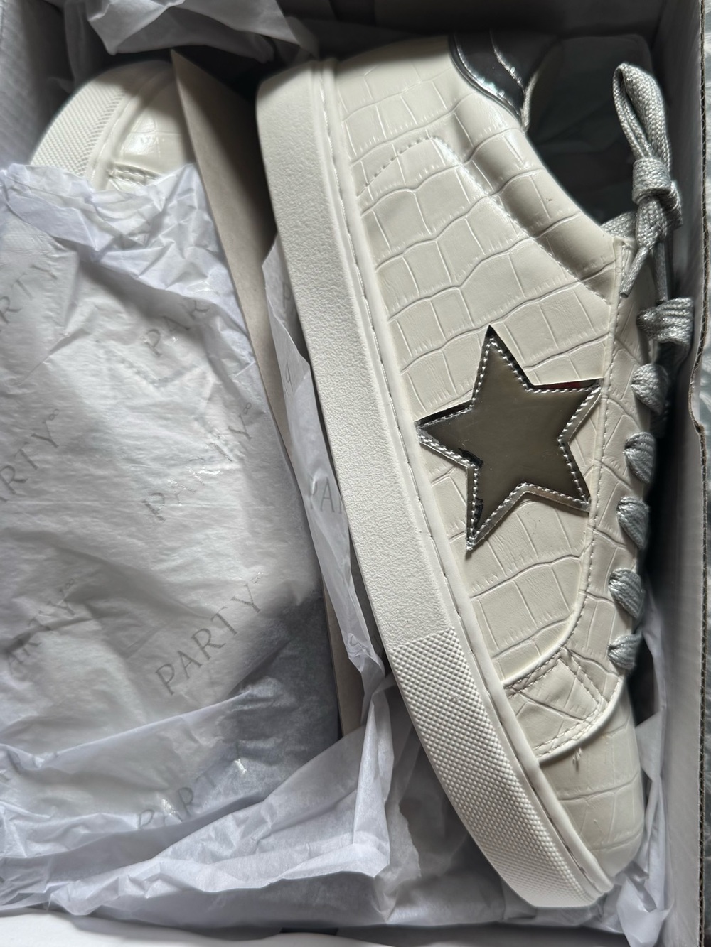 White Croc-Embossed Star Accent Sneaker with Silver Details